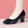 Piel suave suela suave modelo Qipao pasarela tacones altos mujer 2026 otoño nuevo tacón grueso azafata estar mucho tiempo sin cansarse zapatos de trabajo