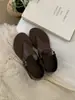 Primer encuentro: Sandalias planas de estilo francés para mujer con diseño de tira entre los dedos del pie, nueva colección de verano 2026, sandalias romanas únicas y elegantes para vacaciones