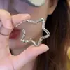 Pendientes de Estrella de Cinco Puntas Plateados 925 Estilo Y2K Milenio Plata Rota con Sentido de Diseño, Pendientes Metálicos Minimalistas de Moda para el Día a Día
