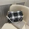 Bolso de Hombro Tote Grande de Alta Gama Cuadros Moda Tendencia Otoño 2026 Versátil Elegante para Viajar de Mujer