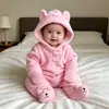 Kids Tales Amazon en Otoño/Invierno Bebé Coral Fleece Oso Mameluco Bolsa Bolso Pies Grueso Liebre Ropa