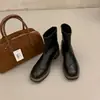 Botines ajustados, tacones altos, tacones de bloque sencillos, botas de moda, colección de moda 2026, punta cuadrada, versátiles para otoño, nuevo color negro