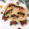 Nueva caja de regalo con accesorios de frutas rojas navideñas, aguja de pino y lazo, guirnalda, ramas de pino, campanas, colgantes para decoración de árbol de Navidad