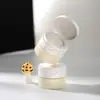 Frasco de Pegamento Acrílico de 1g con Tapa Flip-Top Hecho a Medida por el Fabricante, Pegamento Antiderrames, Contenedor Interior Bloqueador de Luz, Frasco Vacío de Pegamento para Uñas Color Personalizado