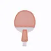 Colgante de Raqueta de Tenis de Mesa Estilo Deportivo, Cuatro Colores, Material de Cuero PU, Accesorio Versátil para Bolsas, Llaves, Mochilas, En Stock