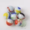20 piezas 25mm canicas de vidrio de porcelana blanca flor de tres pétalos 2.5cm crema Rojo Amarillo pétalos azules bola decorativa 400g