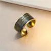 Anillo Retro Tallado Ancho de Estilo Nuevo Europeo y Americano, Proceso de Galvanoplastia de Acero Inoxidable, Anillo Abierto, Accesorio Versátil para el Día a Día