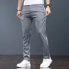 Calças Casuais Masculinas de Tencel Lyocell Leve para o Verão, Slim Fit, Elegantes, Afinando a Silhueta, Alongadoras, Calças Finas de Corte Reto para Homens