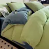Juego de ropa de cama de cuatro piezas de terciopelo de leche, color liso, engrosado, para invierno, con una sábana bajera de forro polar por ambos lados y una funda de edredón de forro polar de coral