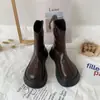 Botas de Cuero Suave para Dedo Gordo del Pie para Mujer 2025 Nuevo Primavera Estudiante Estilo Coreano Versátil Retro Estilo Británico Botines de Suela Gruesa