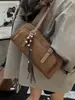 Bolso de Hombro Único Estilo Coreano Bolso Boston de Gamuza Simple Versátil Casual para el Trabajo Bolso de Gran Capacidad Bolso Transversal para Mujer