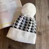 Sombrero de Lana Jacquard Espiga Nuevo Estilo Coreano Retro para Mujer Sombrero de Punto Lindo Dinámico con Pompón para Otoño Invierno Sombrero Transfronterizo