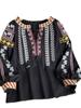 Camisa retro con bordado pesado Q1 para mujer, nueva blusa holgada de vacaciones bohemia de 2024, antiedad