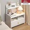 Mesita de noche con cerradura, diseño moderno simple para uso en el hogar, gabinete de almacenamiento de mesita de noche para dormitorio, estante de almacenamiento pequeño simple, tamaño mini