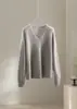Textura tipo nuvem26 Suéter de Tricô com Decote V de Manga Longa em Lã e Cashmere Atmosférico Outono/Inverno para Mulheres, Pulôver Liso