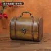 Caja pequeña de madera retro con cerradura, para el hogar, sala de estar, dormitorio, almacenamiento de artículos varios, a prueba de polvo, pieza decorativa, mini maleta