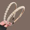 Elegante tiara de pérolas artificiais para mulheres, novo modelo 2026, versátil para sair, coroa alta, acessório de cabelo estiloso para o verão