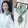 Bufanda de Seda Rayada a Cuadros de Seda Simulada Europea y Americana Bufanda Larga de Seda con Rayas Anguladas Bufanda para Cuello de Camisa de Combinación de Primavera y Verano Bufanda para Mujer