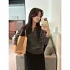 Suéter cinza com gola para mulheres, blusa de tricô para outono e inverno, nova camisa base estilo casual POLO, blusa estilo coreano