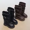 Botas de Cuero Forradas de Felpa para Niñas 2026 Nuevas Botas Martin de Invierno para Niños Estilo Británico Botas Caídas Suela Gruesa Antideslizante Botas de Media Caña
