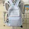 Mochila Xadrez para Alunas, Estilo Versátil e Fresco, Adequada para Alunos do Ensino Fundamental II e Médio, Leve e Prática para o Dia a Dia, Mochila Versátil