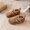 Zapatos Birkenstock Retro para Niñas Modelo Nuevo Primavera y Otoño 2026 Suela Suave Infantil Cómodos Versátiles Planos Birkenstock para Niñas Pequeñas Modernos