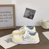 Zapatillas de Malla Transpirable para Mujer Estilo Nuevo Primavera 2026, Modernas y Versátiles, Estilo Coreano Casual, Zapatillas de Suela Gruesa para Estudiantes 7606