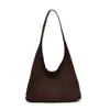 Bolsa Tote Vintage Casual para o Dia a Dia Grande Capacidade Feminina Inverno 2024 Suede Bolsa de Ombro de Nicho Versátil