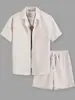 Conjunto de Duas Peças Masculino: Camisa de Botão Manga Curta com Cordão e Bolsos Diagonais Shorts Conjunto Casual de Verão Atacado