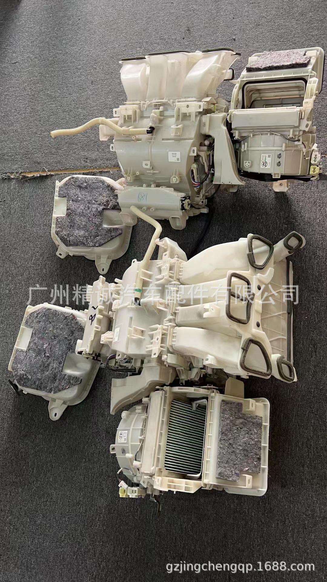 丰田埃尔法ALphard 20系LHD蒸发箱1