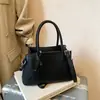 Bolso de Mano Sencillo para Viajes Diarios de Mujer, Primavera 2026, Bolso Cruzado de Nicho Estilo Coreano, Bolso de Hombro Versátil Exquisito y a la Moda