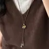 Collar Largo Deslizante de Copo de Nieve de Zirconia para Mujer, Lujo Ligero, Gama Alta, Elegante, Moderno, Cadena de Cuello Versátil, Cadena para Suéter