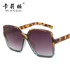 Gafas de sol de caja de moda europea y americana gafas de sol personalizadas gafas personalizadas para mujer gafas de sol con bisagra de metal de moda
