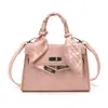 Bolso de moda moderno para mujer, nueva colección otoño 2026, bolsa tote elegante y texturizada, bolso de hombro minimalista, bolso pequeño cuadrado cruzado