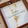 Novo Colar Abundante com Franjas de Abóbora para Mulheres, Dourado Areia Novo Estilo Chinês Exquisita Corrente Clavícula com Franjas, Popular no Xiaohongshu