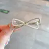 Grampo de Cabelo Elegante com Pérolas para Mulheres, Presilha de Metal com Laço Preto, Presilha Lateral de Alto Padrão, Presilha para Franja, Simples Presilha Bico de Pato