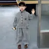 Traje de Primavera y Otoño para Niños Estilo Coreano Infantil Guapo Moderno Ropa Deportiva Conjunto de Dos Piezas para Bebés y Niños Pequeños Estilo Rebelde Ropa de Comercio Exterior