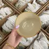 Tigela Cerâmica Lírio Retrô Louça de Alto Valor para Uso Doméstico Tigela de Arroz de 4,75 polegadas para Uma Pessoa Cor Sob Esmalte Linda Louça