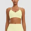 Top de yoga escovado novo estilo transfronteiriço para mulheres, top esportivo com decote halter, colete esportivo absorvente de choque para corrida, top de yoga fitness de secagem rápida