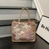 Bolsa Tote Tecida Grande Capacidade Bordada com Lantejoulas Florais Nova Feminina 2026 Personalizada Tendência Estilosa