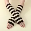 Guantes de punto transfronterizos a rayas de bloques de color de lana de medio dedo, nuevos calentadores de brazos cálidos y de moda para mujer de otoño e invierno de longitud media