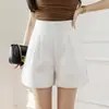 Shorts Casuais 2026 Primavera e Verão Novos Cintura Alta Estilo Coreano Shorts de Alfaiataria Linha A Soltos Botões Calças de Perna Larga para Mulheres