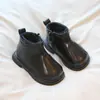 Moda Infantil Bebé Niño Zapatos para Caminar Botas de Cuero Forradas con Forro Polar 2025 Invierno Nuevo Estilo Botas Martin Elegantes para Exterior para Niñas
