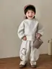 Primavera 2026 Nuevo Estilo Traje Sencillo Estilo Coreano para Bebé Niño Sudadera de Manga Larga Pantalones Casuales de Moda Conjunto de Dos Piezas de Primavera para Bebé