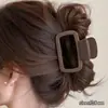 Pinza de tiburón de tamaño mediano para mujeres con cabello fino, para crear un recogido de media altura elegante, pinza de garra sofisticada y delicada para la parte posterior de la cabeza