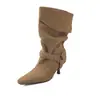 Primeiro Encontro Botas Francesas Sazonais Femininas 2026 Novas Botas de Salto Alto Bico Fino com Fivela, Botas de Motociclista, Botas de Cano Curto Franzidas