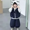 2271 Conjunto de 3 Peças Colete Primavera e Outono para Meninos 2026 Novo Estiloso Versão Coreana para Crianças Conjunto de Moletom e Calça Casual
