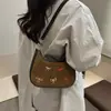 Nova bolsa de ombro com laço de tecido fosco vintage para axila, bolsa de ombro colorida bordada de nicho, bolsa transversal diária para mulheres