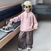 Conjunto de Ropa de Otoño para Niños 2026 Nuevo Estilo Coreano Infantil Súper Elegante Conjunto Deportivo de Dos Piezas para Primavera y Otoño para Niños Pequeños