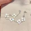 Pulsera de flor de acetato rosa con circonita, ligeramente dulce y delicada, fresca y dulce, joyería con sensación de lujo ligero y alta gama